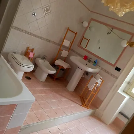 Alojamento de Acomodação e Pequeno-almoço Carafe'&caraspe' Nápoles