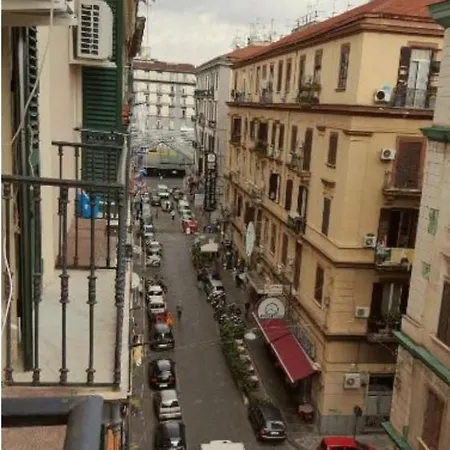 Alojamento de Acomodação e Pequeno-almoço Carafe'&caraspe' 4*