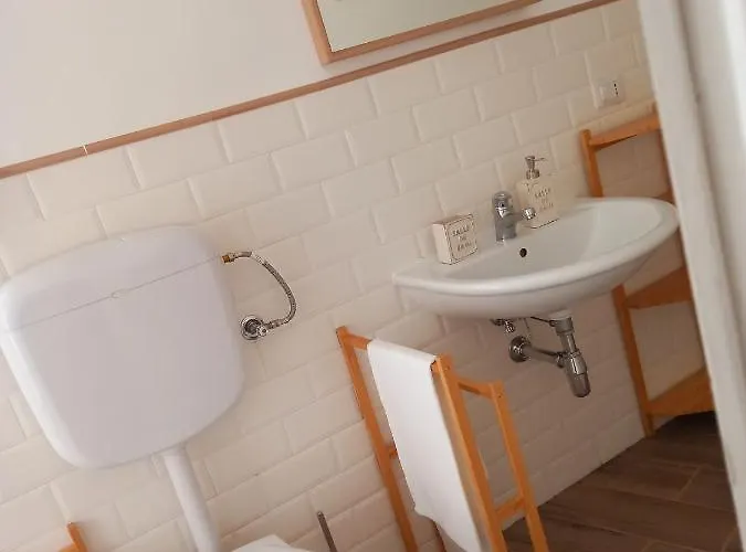 Carafe'&caraspe' فندق مبيت وإفطار 4*