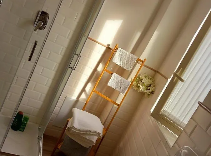 Carafe'&caraspe' فندق مبيت وإفطار 4*